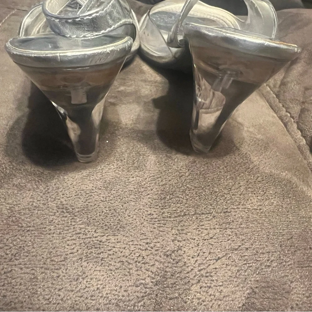 Pierre Dumas Silver Strappy Heels - Picture 3 of 4